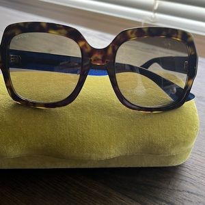 Gucci sunglasses